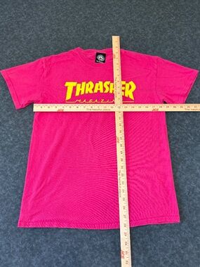 Thrasher Pink & Yellow Logo Tee Medium